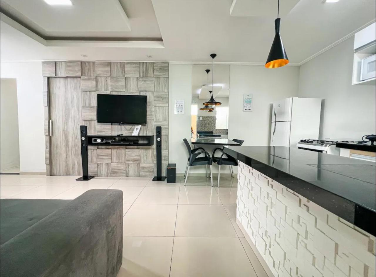 Apto Com Ar Condicionado, Wifi E Smart Tv Cabo Frio Exterior photo